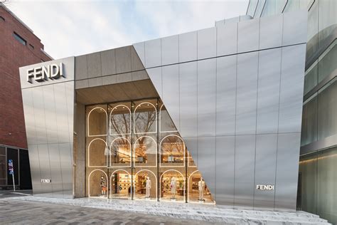 fendi outlet japan